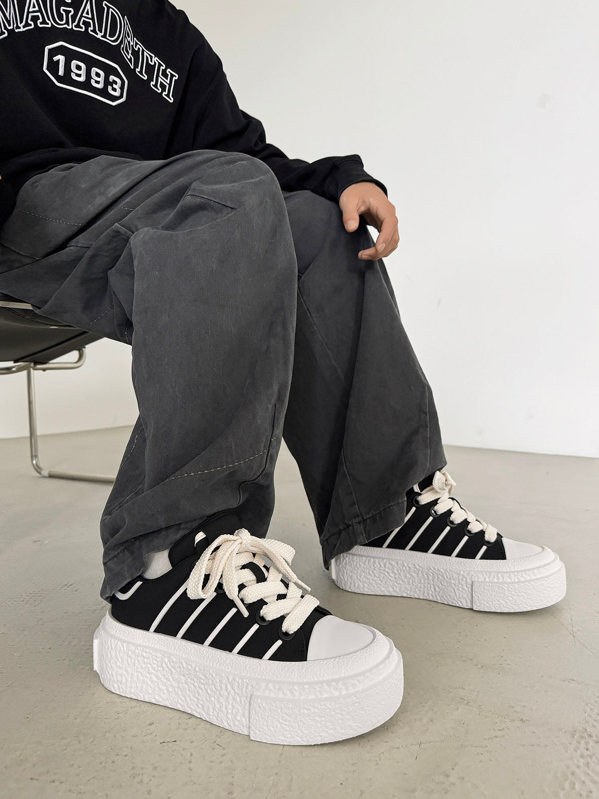Hidden Height-Boosting Sneakers with Stylish Platform Design 