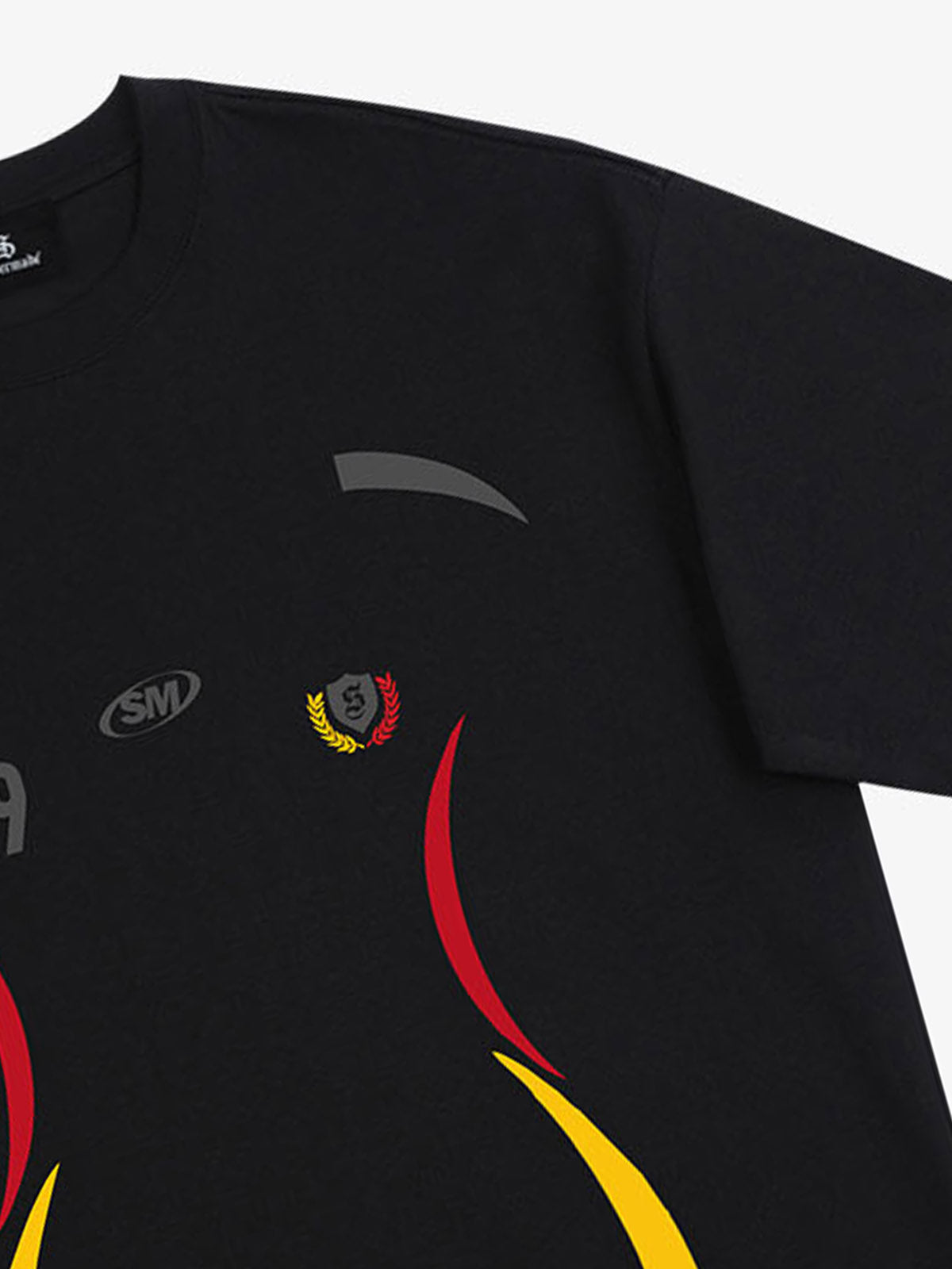 Retro 09 Graphic Crest Print T-Shirt 