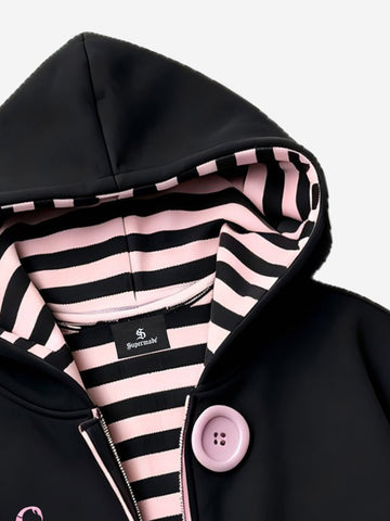 Kapuzenpullover mit Skorpionstickerei, Streifenfutter und Knopfleiste