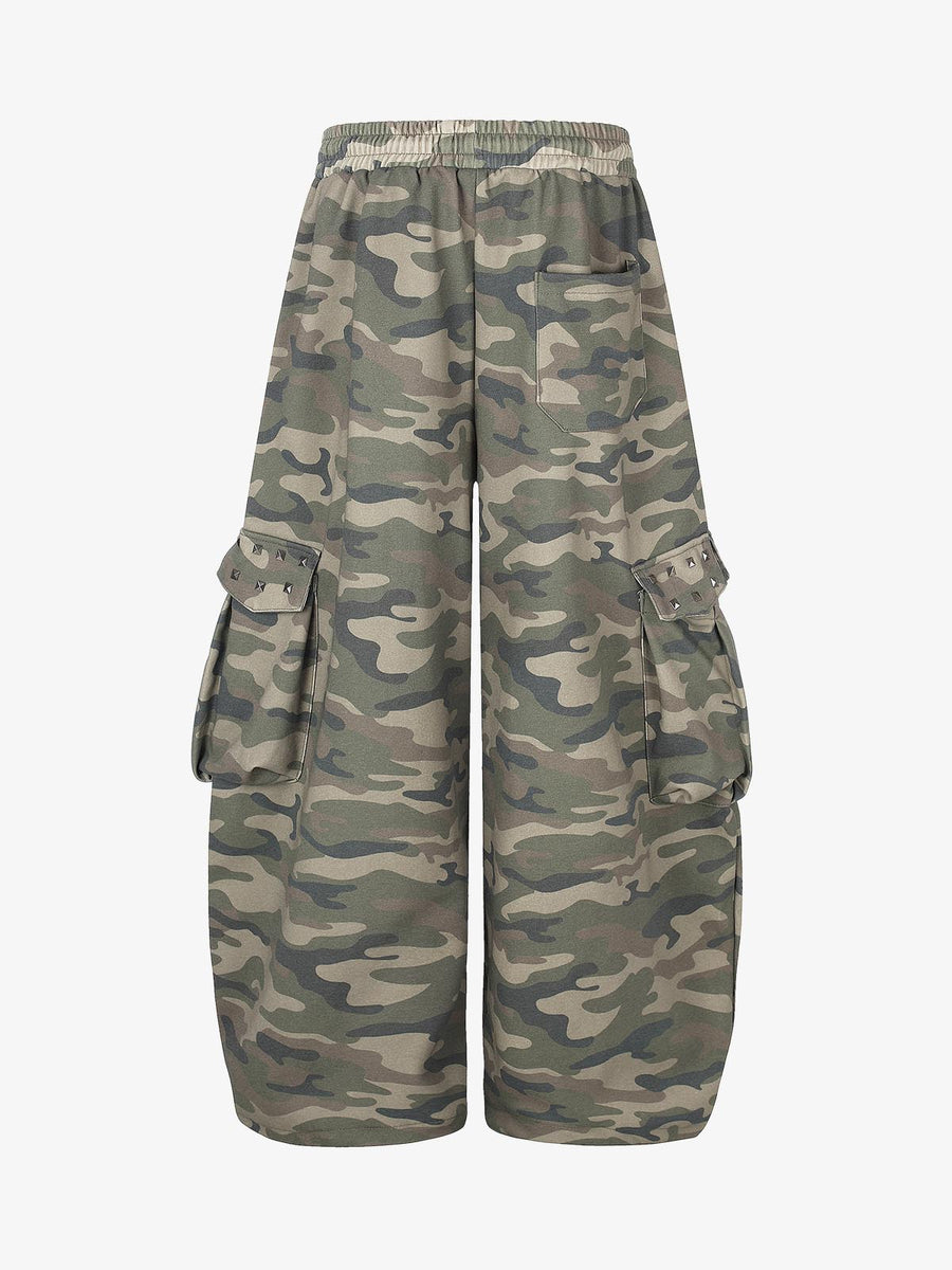 Camo Studded Detail Sweatpants