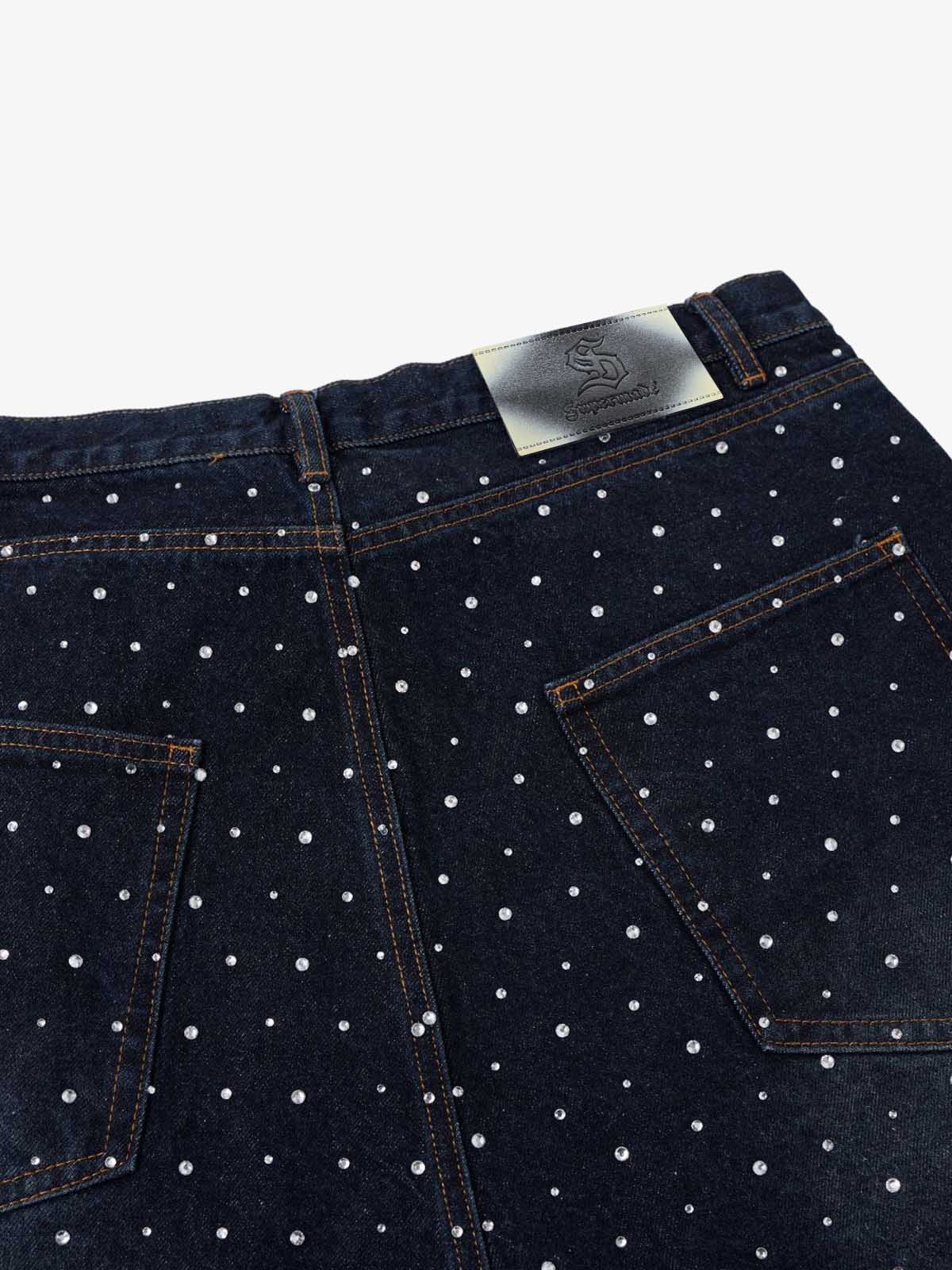 Pantaloncini di jeans ricamati con perle