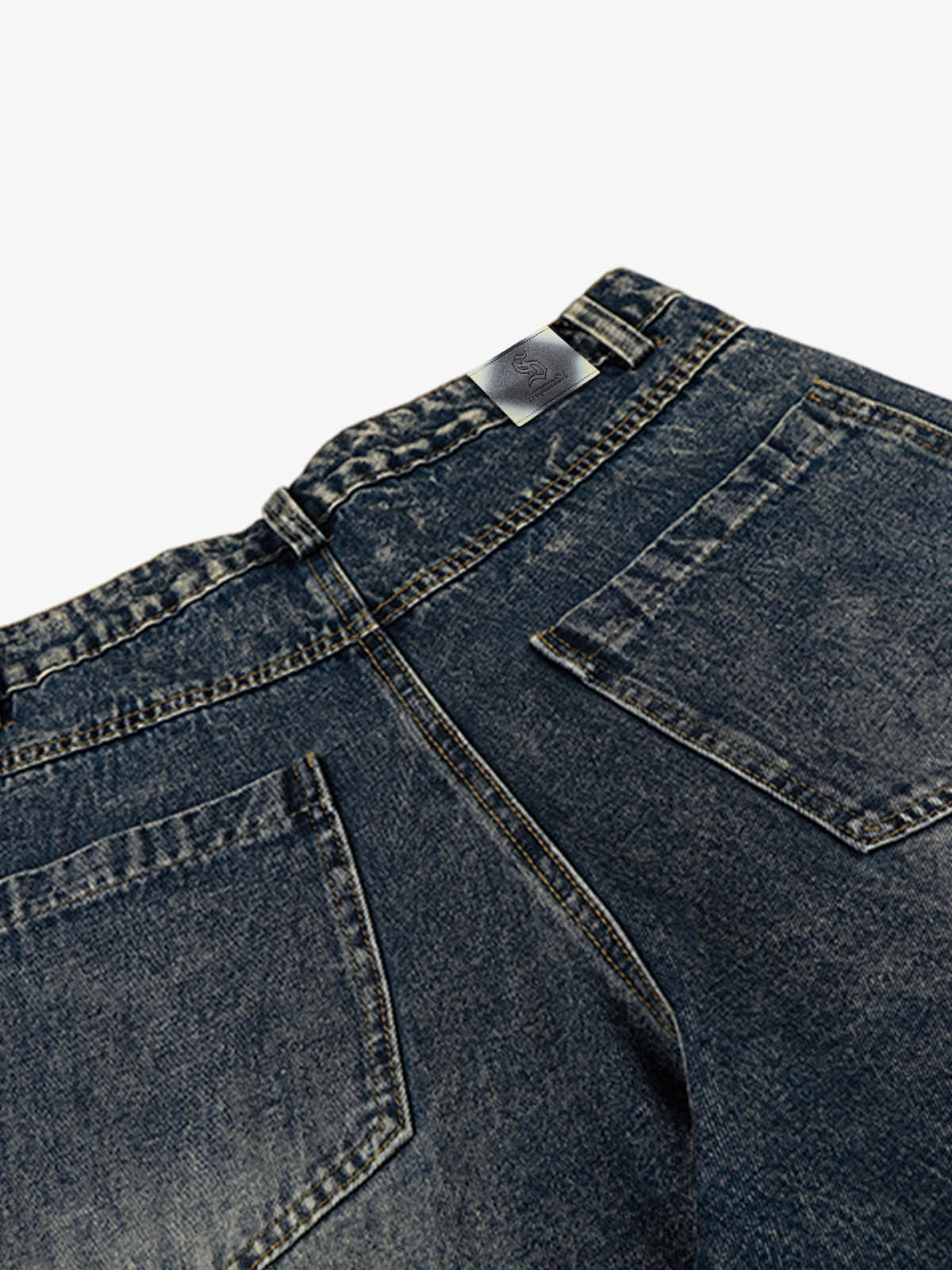 Star Patch Cropped Jeans