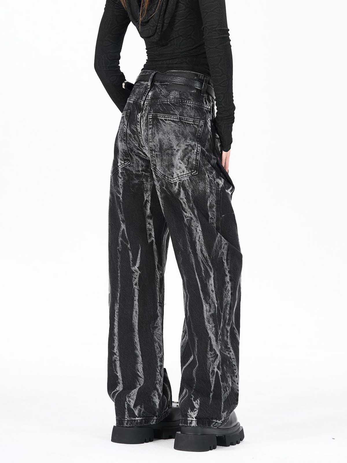 Washed Graphic Patch Baggy Jeans 