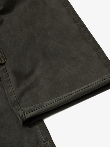 Retro punk style multi-pocket wide-leg cargo pants with rivet pleats and logo print design. 