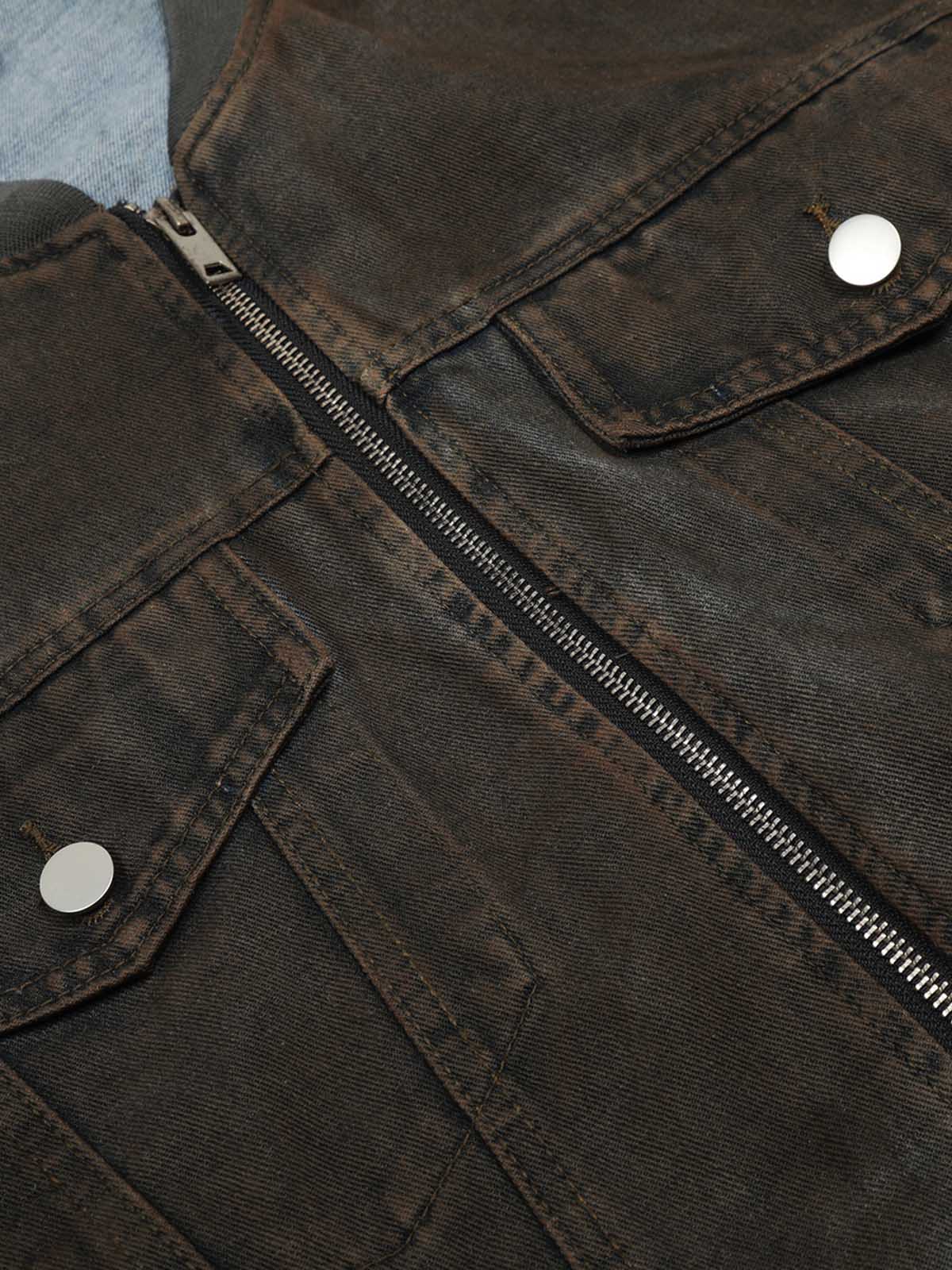Distressed Denim Jacket with Zipper Detail - Perfect for Casual and Fashionable Looks 