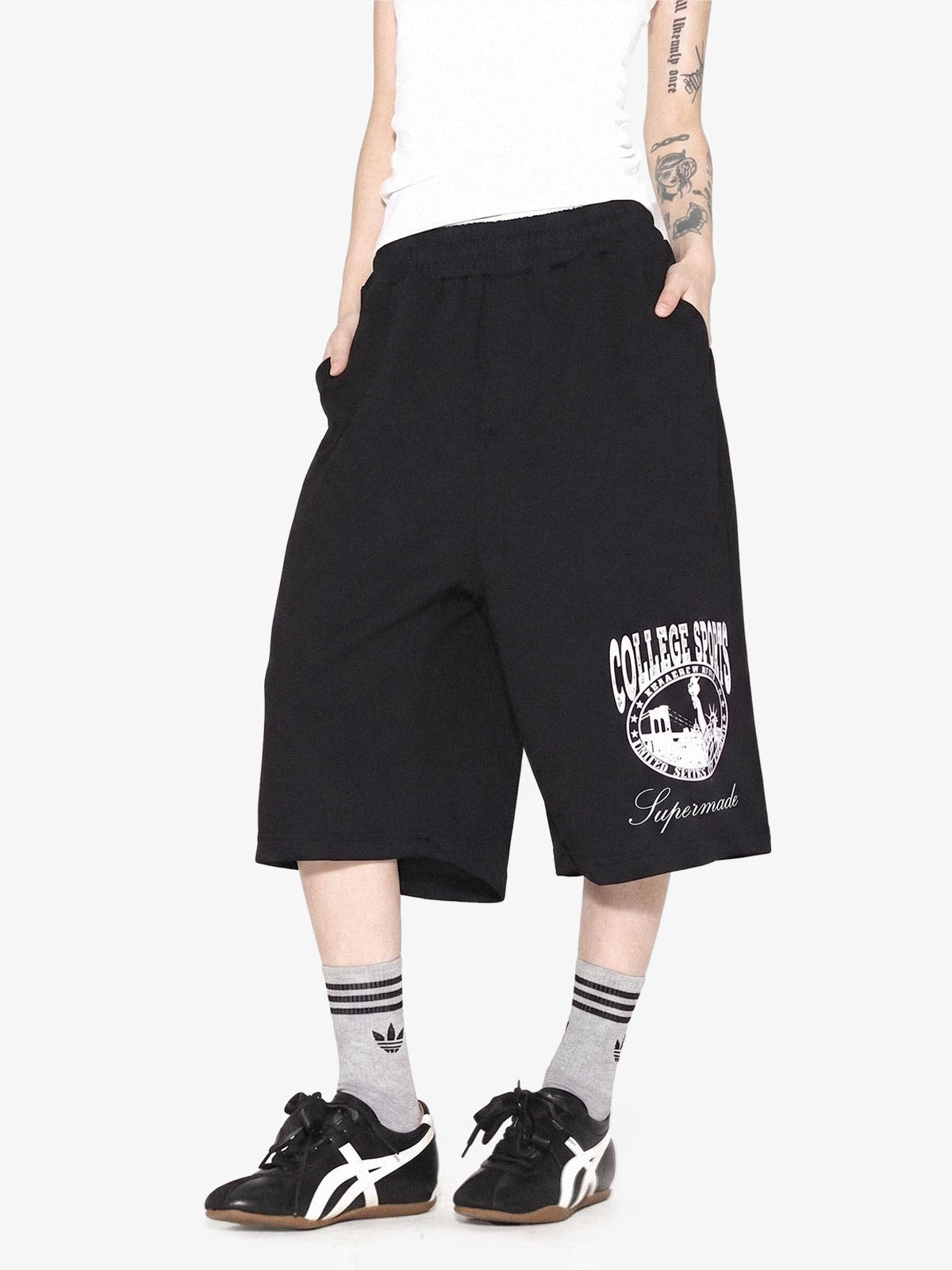 Distressed Letter Graphic Cropped Wide-Leg Shorts