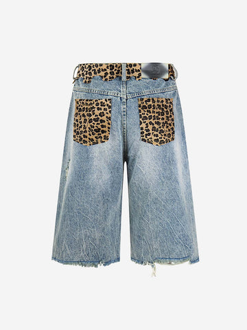 Vintage-Shorts aus Denim mit Leopardenmuster und Used-Look