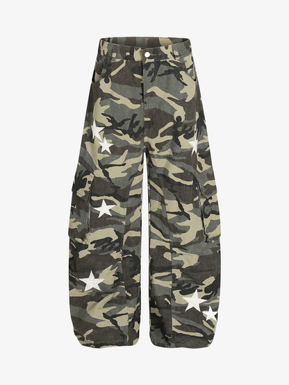 Camouflage Cargo Pants with Star Accents - Perfect for Casual and Outdoor Adventures 