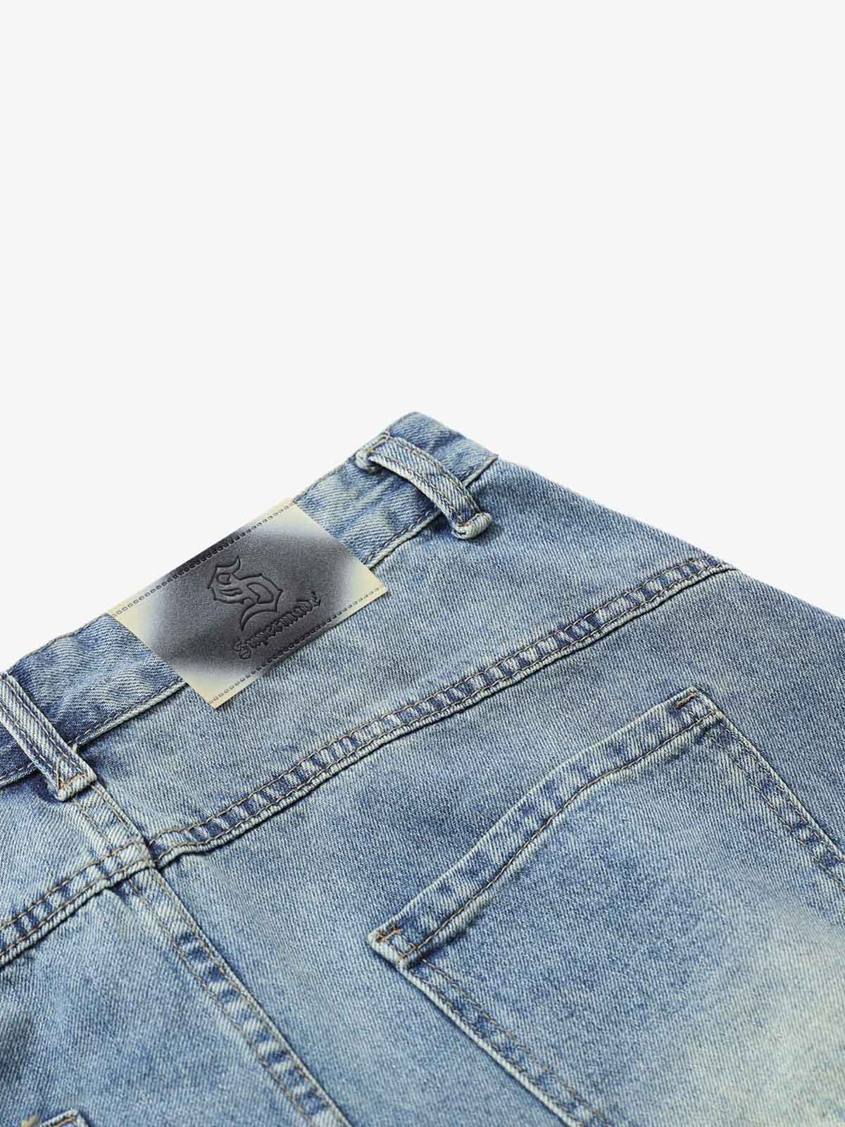 Curved Silhouette 3D Paneled Denim Shorts 