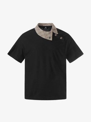 チェック柄襟、非対称ボタンのTシャツ