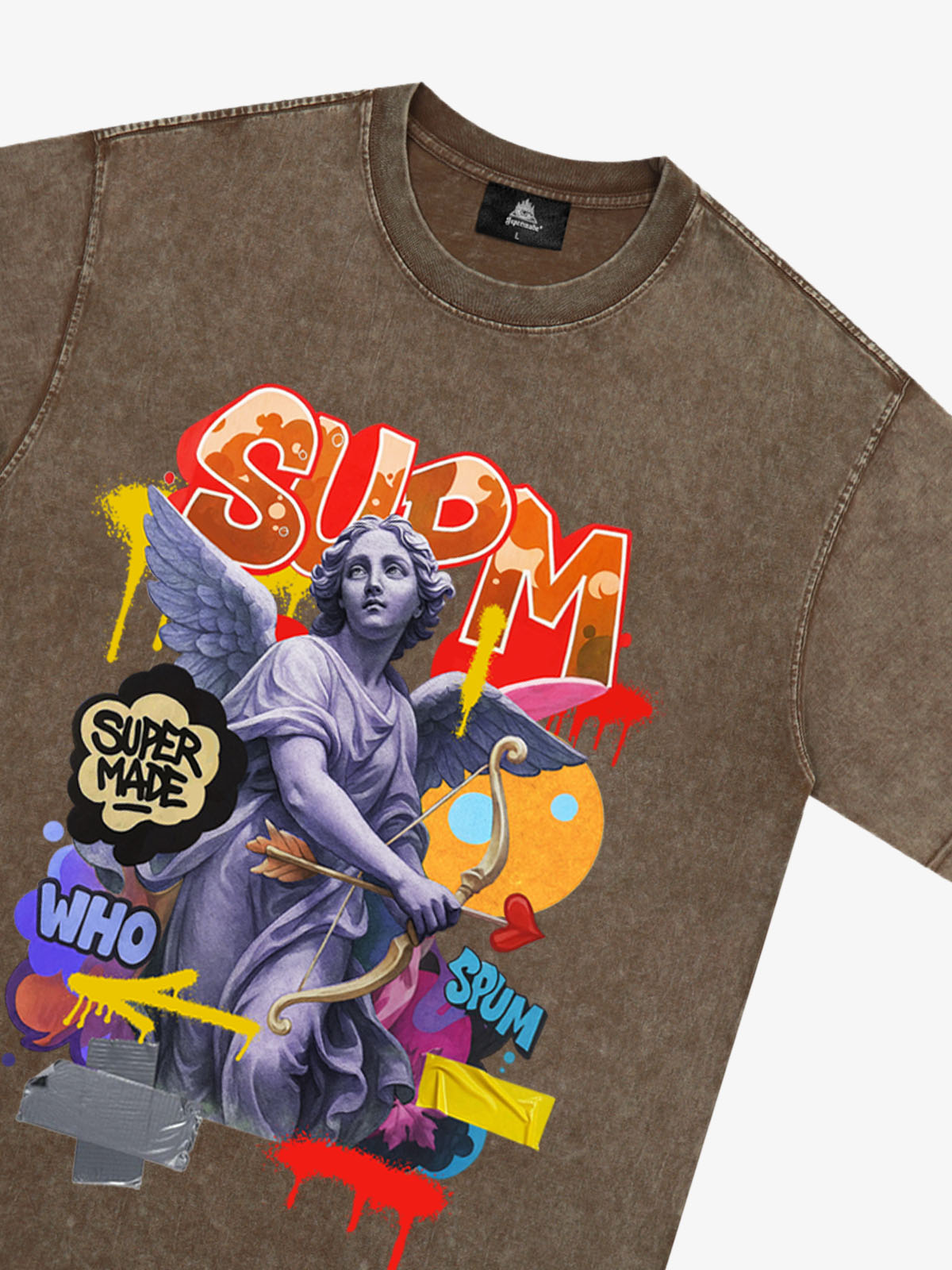 Angel statue and street graffiti mixed pattern T-shirt 