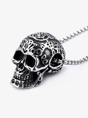 Engraved Skull Pendant Necklace