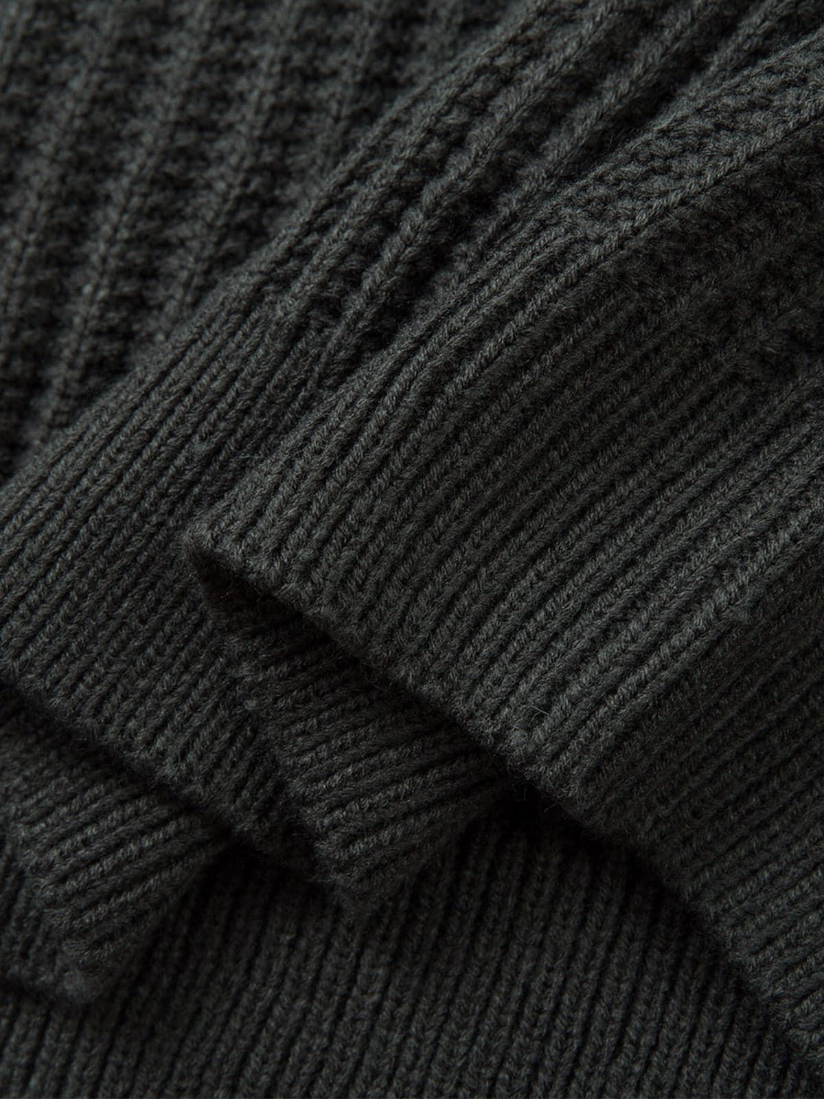 Men's Ribbed Half-Zip Sweater - Stylish and Cozy for Everyday Wear 