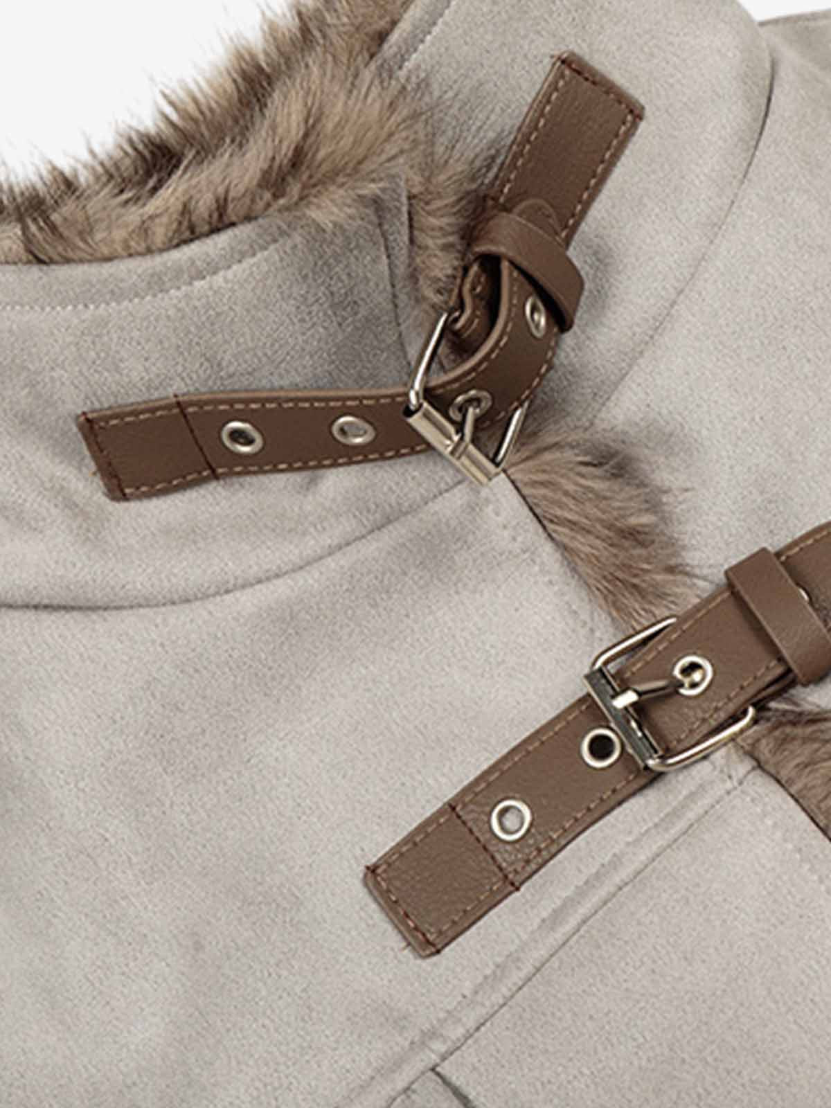 Stylish Faux Fur Collar Jacket for Men and Women - Trendy Design with High-Quality Features 