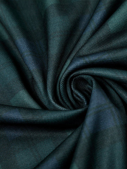 Polyester Long Sleeve Plaid Football Jersey with V-Neck and Team Logo Design 