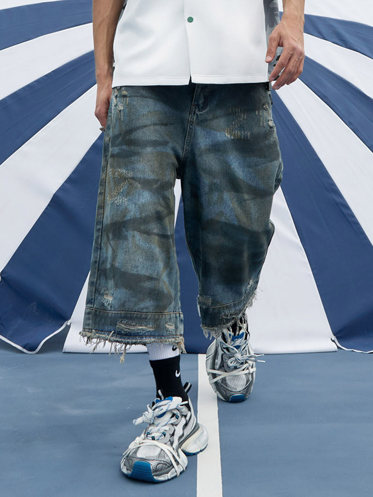Washed Dirty Ripped Denim Cropped Jorts - 2351
