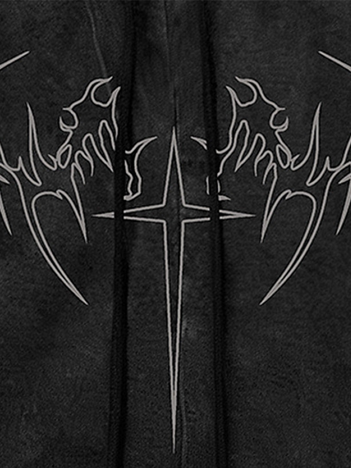 Pantalones cortos con estampado gótico oscuro