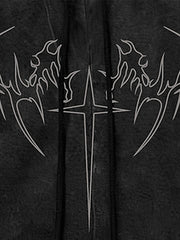 Pantalones cortos con estampado gótico oscuro