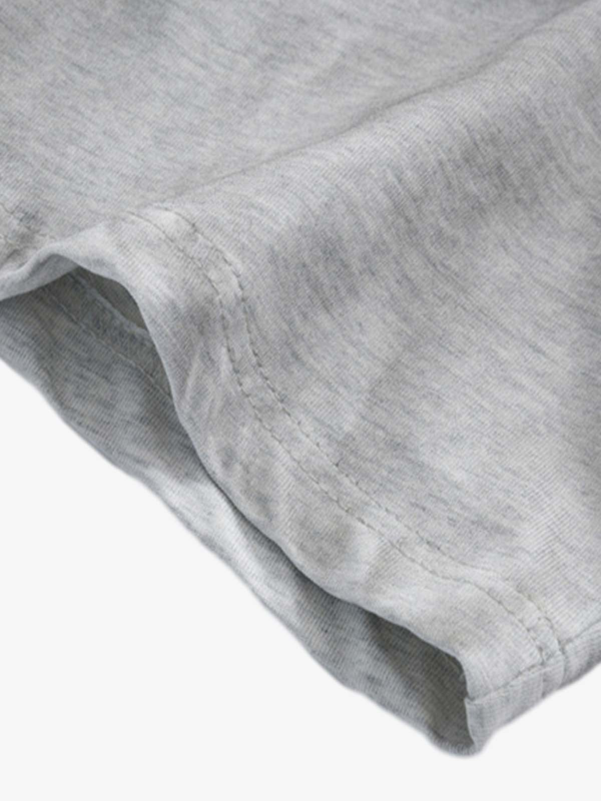 Stylish Graffiti Print T-Shirt for Men - Perfect for Casual Wear and Summer Outfits 