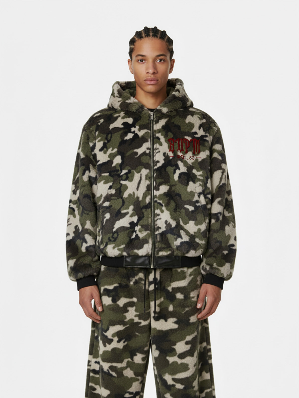 SUPM Letter Embroidery Camouflage Faux Fur Quilted Set