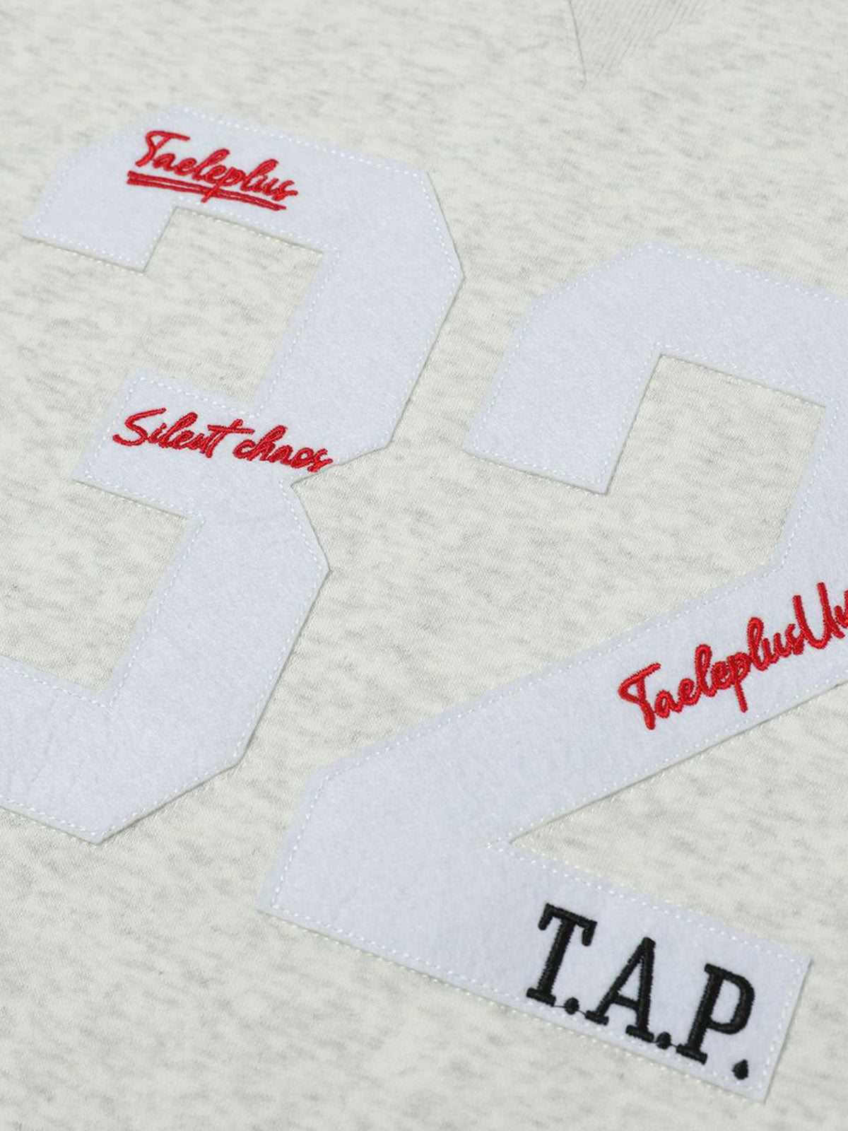 Retro Patch Embroidery Sweatershirt 