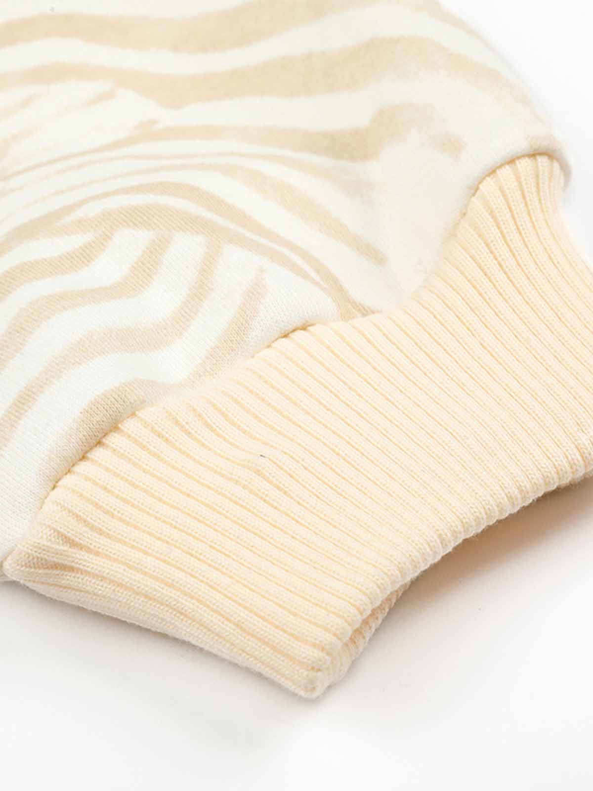 Zebra Graphic Embroidered Oversized Zip Hoodie