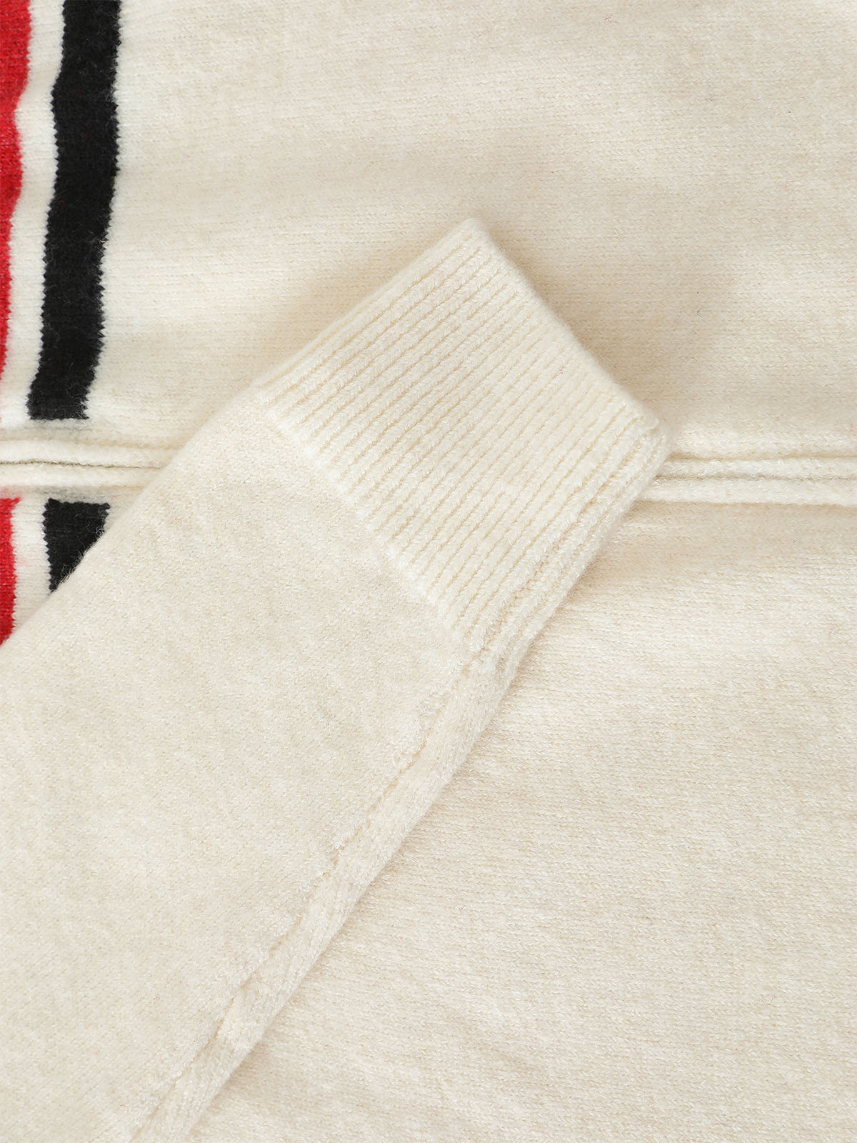 Stylish Star-Embellished Zip-Up Sweater for Casual Elegance 