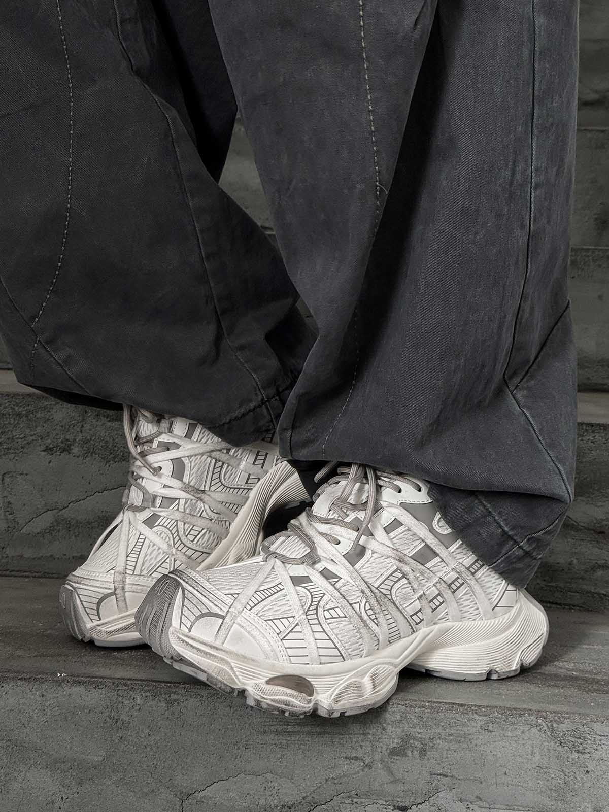 Height-Enhancing Sneakers with 7.0cm Invisible Lift for Everyday Wear 