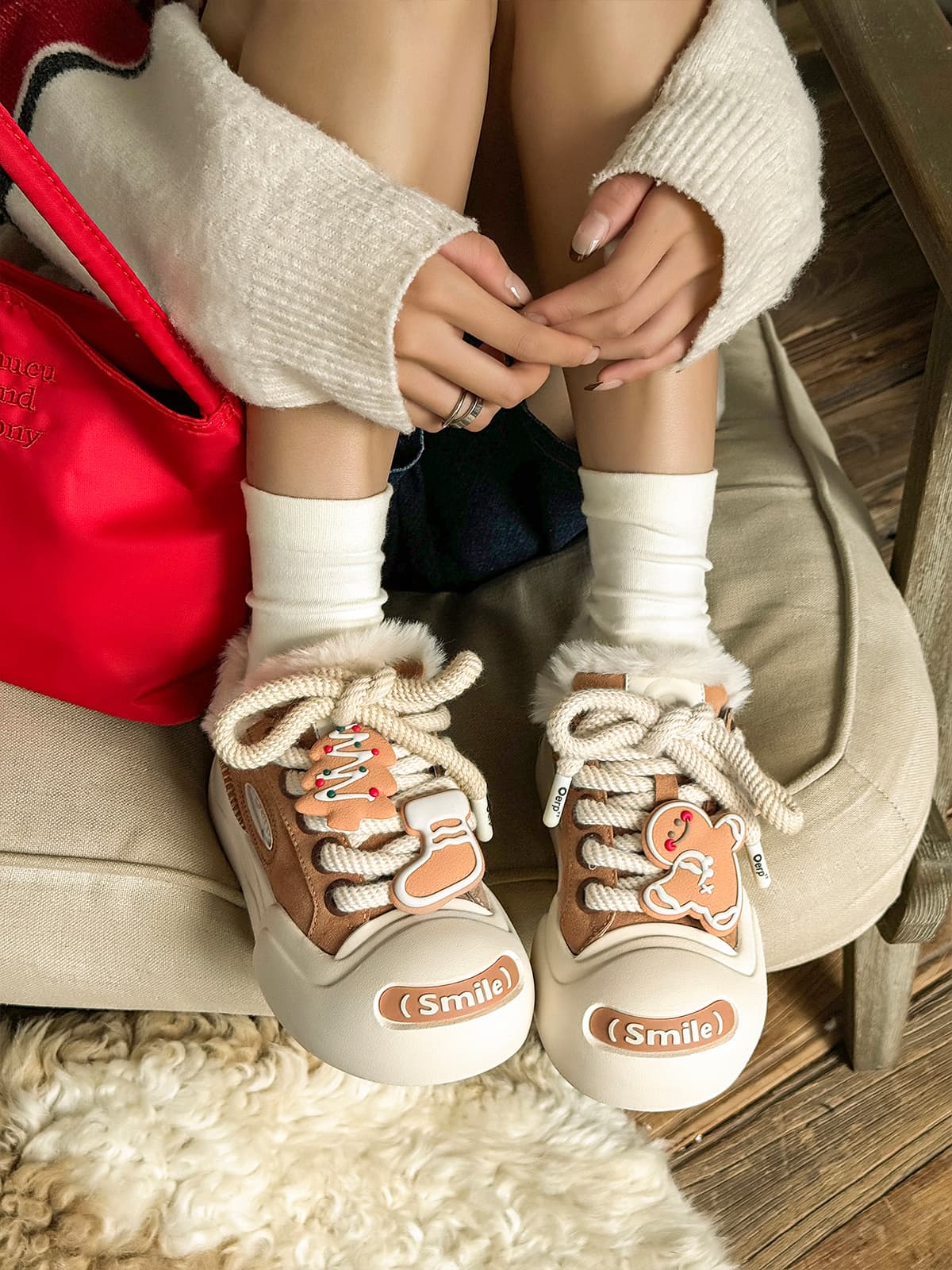 Stylish Platform Sneakers with Heart Design for Everyday Wear 