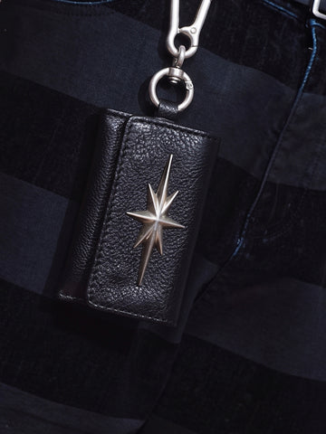 Porte-clés en cuir et léopard avec emblème d'étoile streetwear