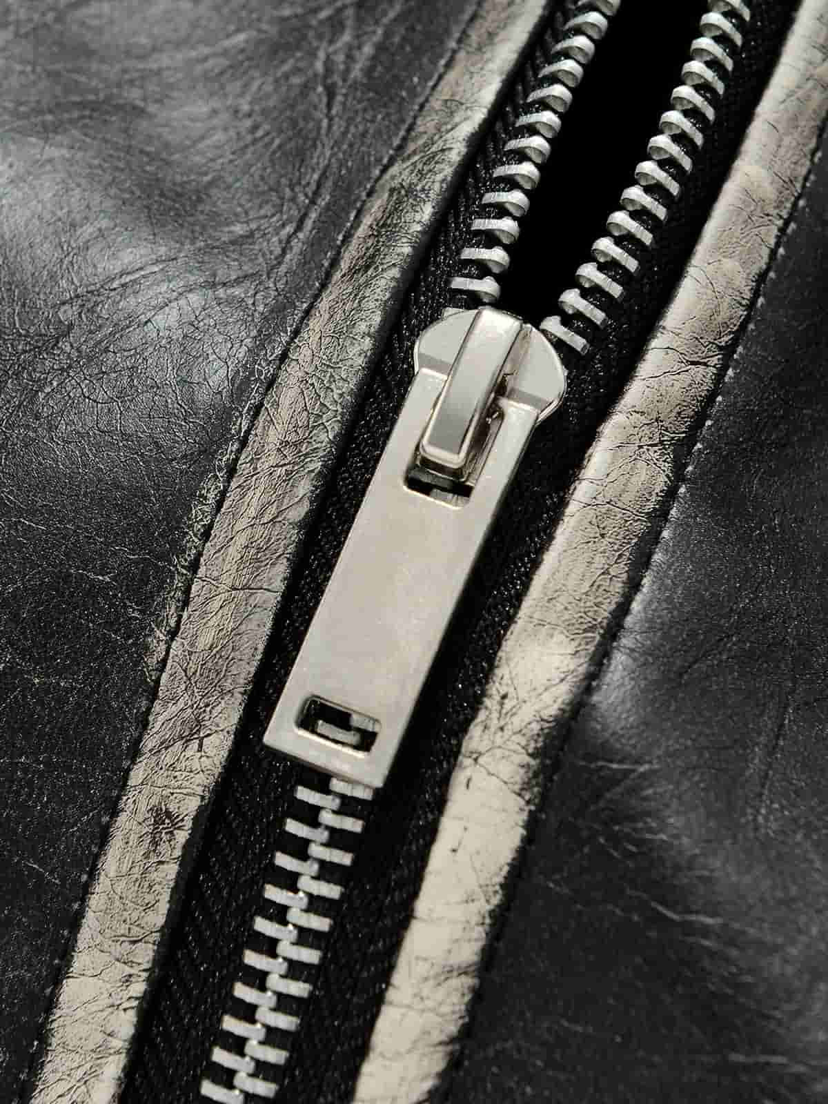 Skull Pattern Knit Sweater for Bold Fashion Statements 