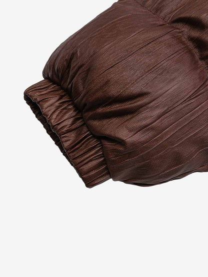 Edgy Spike-Embellished Sunglasses for Bold Fashion Statements 