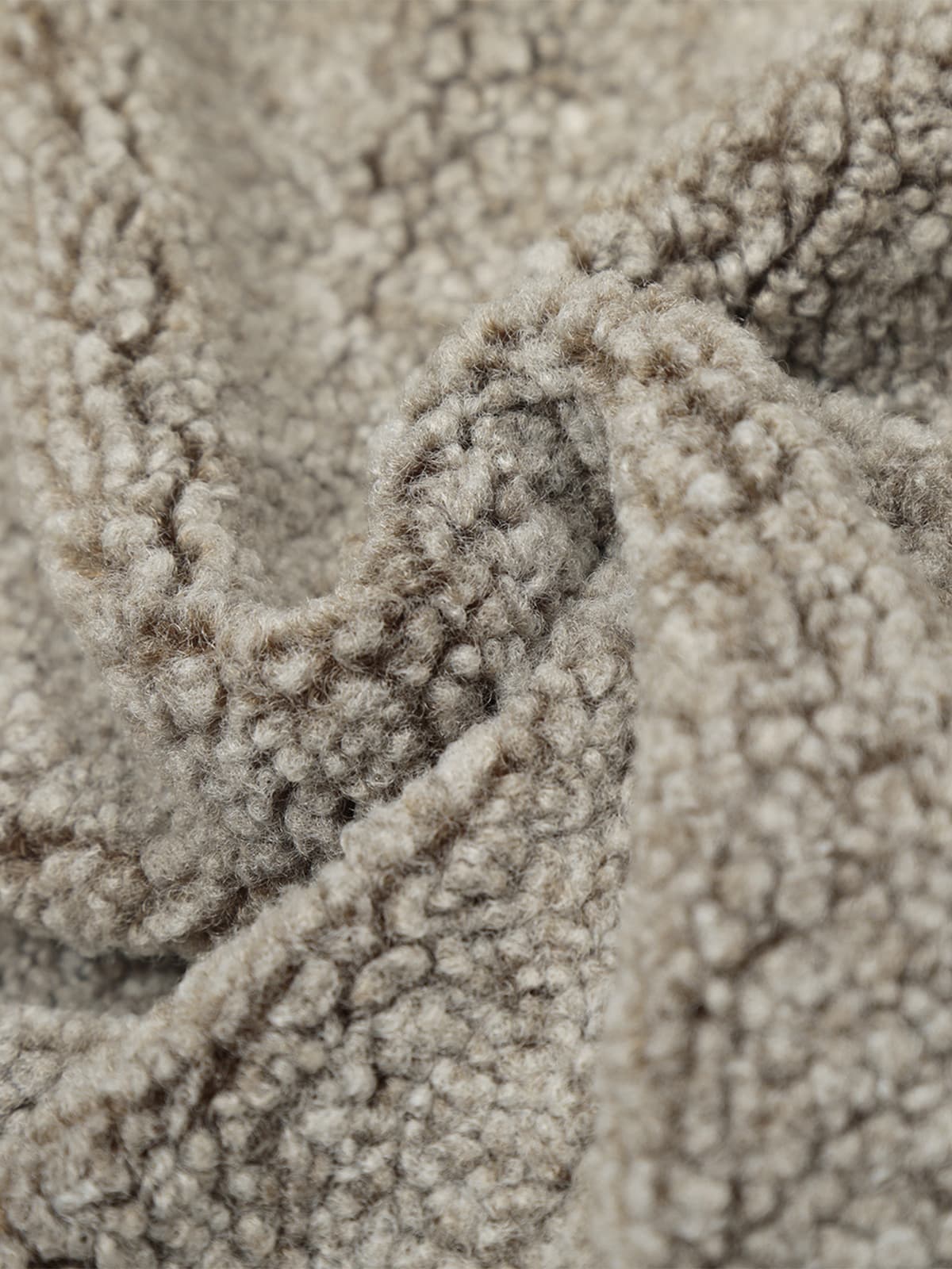 Cozy Hooded Jacket with Faux Fur Trim for Winter and Fall 