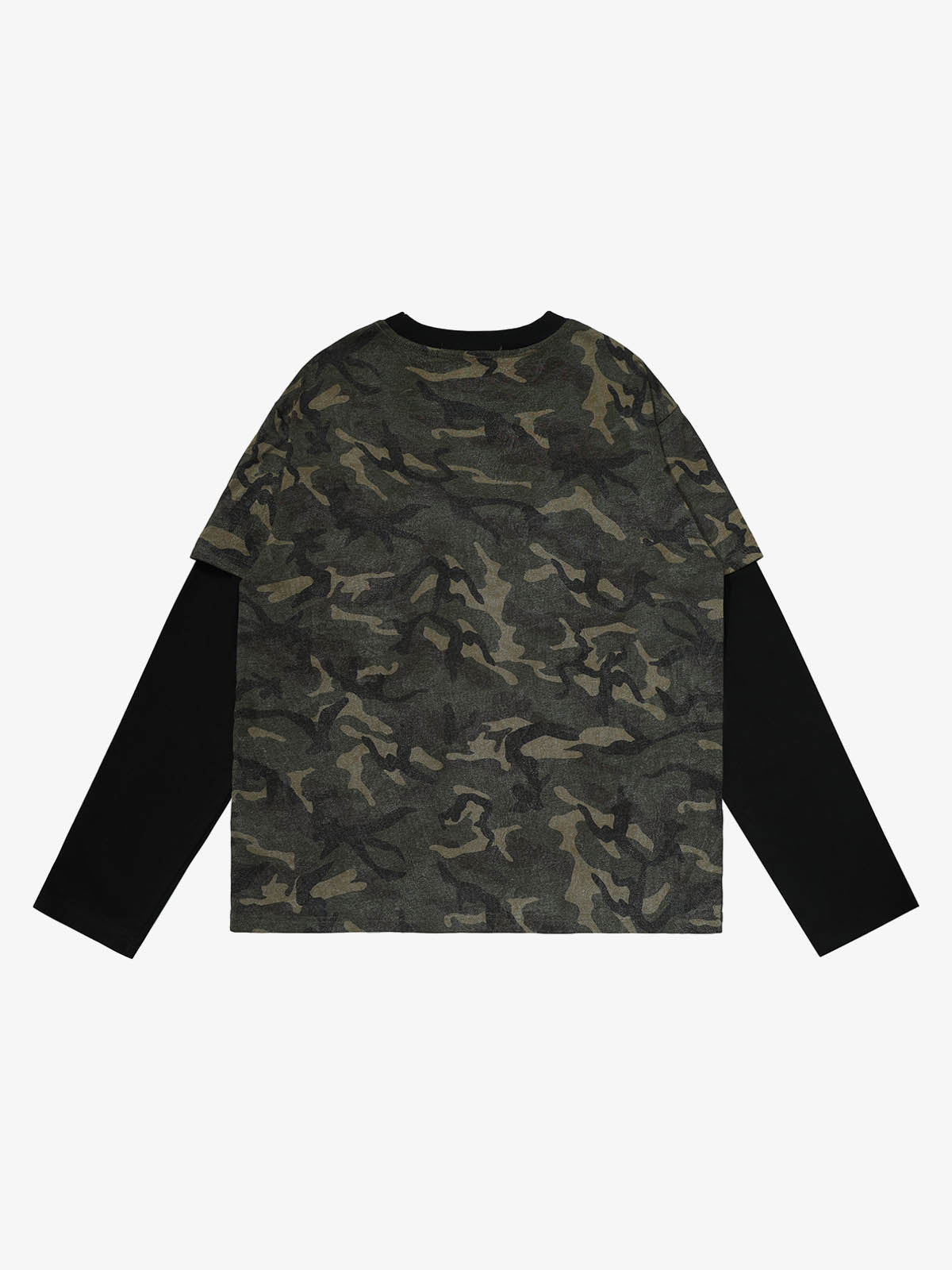 Camouflage Print Layered T-Shirt for Men - Perfect for Casual and Outdoor Wear 