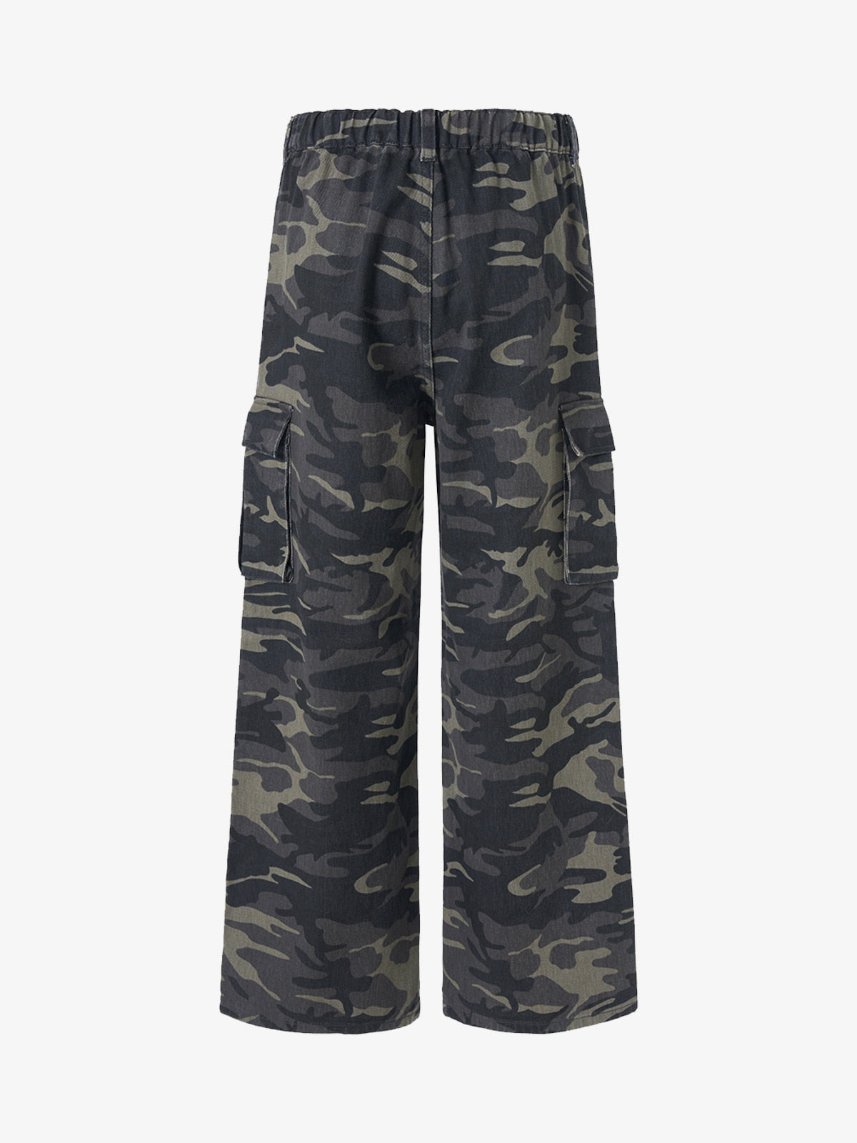 Camouflage Cargo Pants with Wide Leg Design for Versatile Wear 