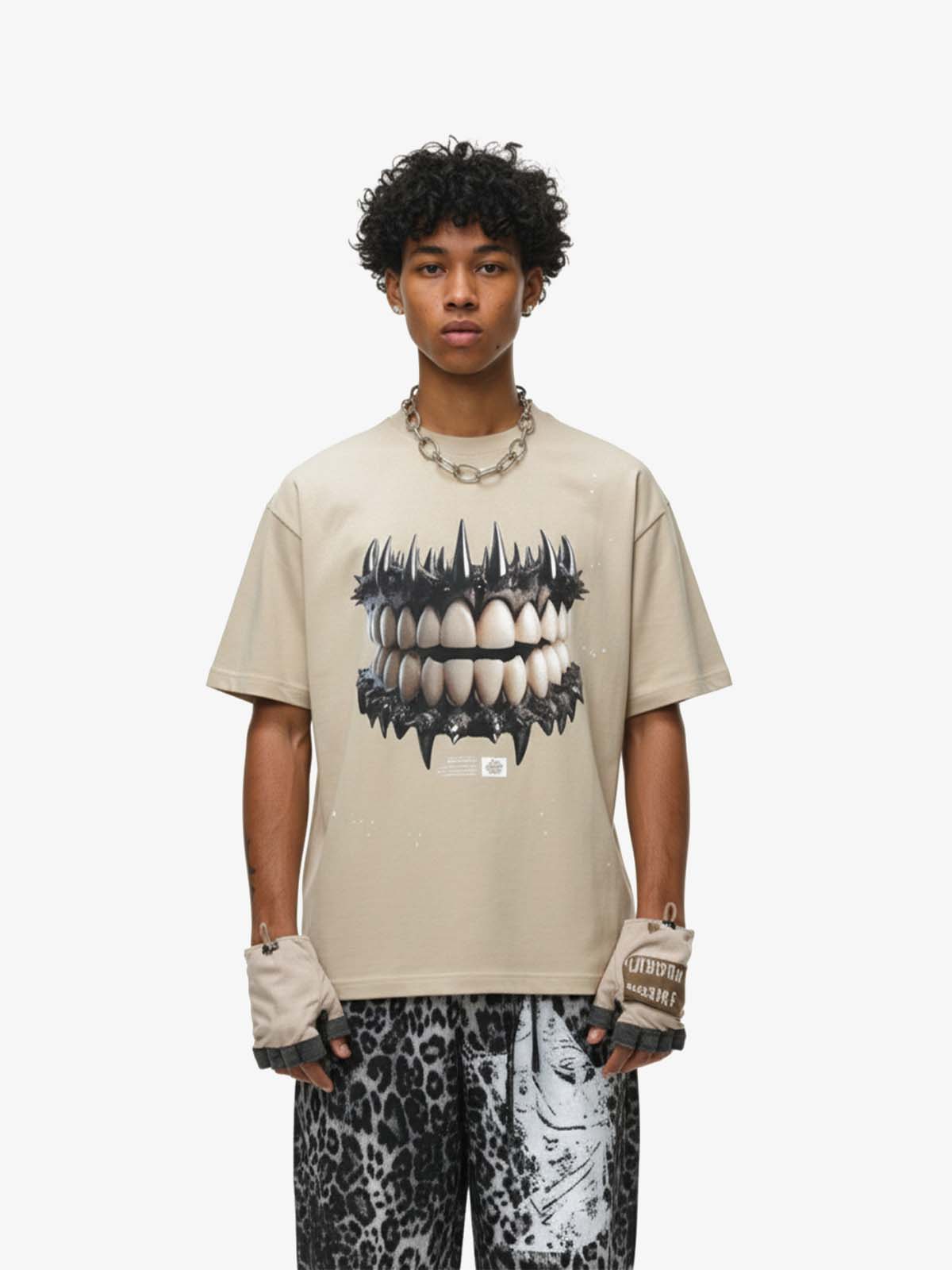 Spiked Teeth Graphic T-Shirt 