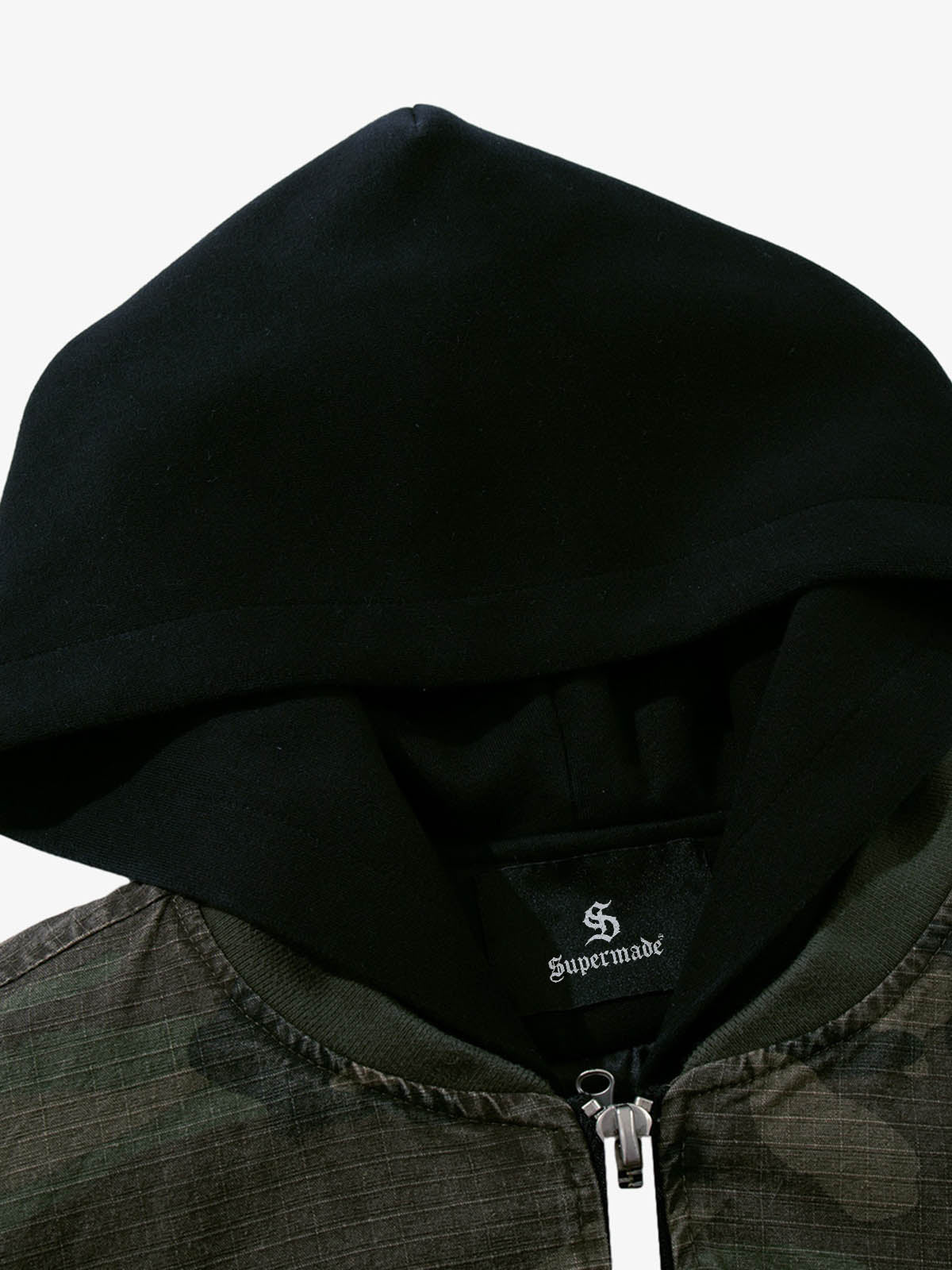 Camouflage Bomber Jacket with Detachable Hood - Perfect for Casual and Outdoor Adventures 