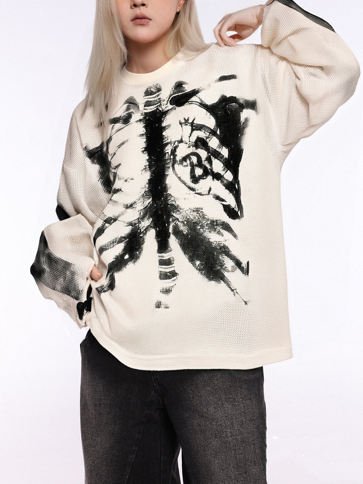 Skeleton Graphic Waffle Crewneck – Spooky Halloween Vibes 
