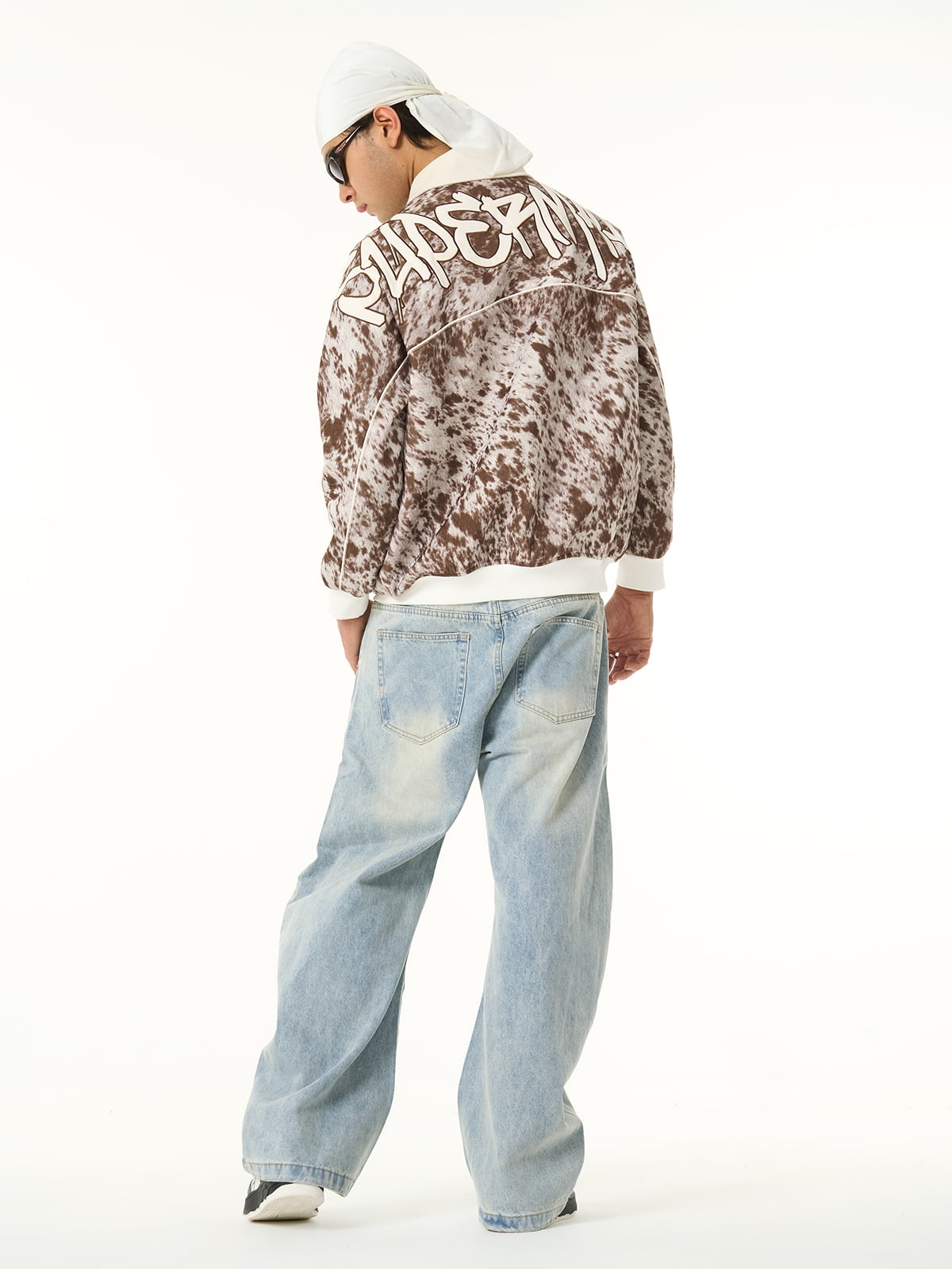 “Born to Make History” Slogan Embroidered Snow Leopard Fleece Jacket 