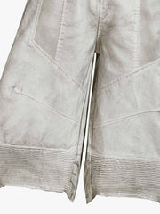 Jeansshorts mit schmutziger Waschung