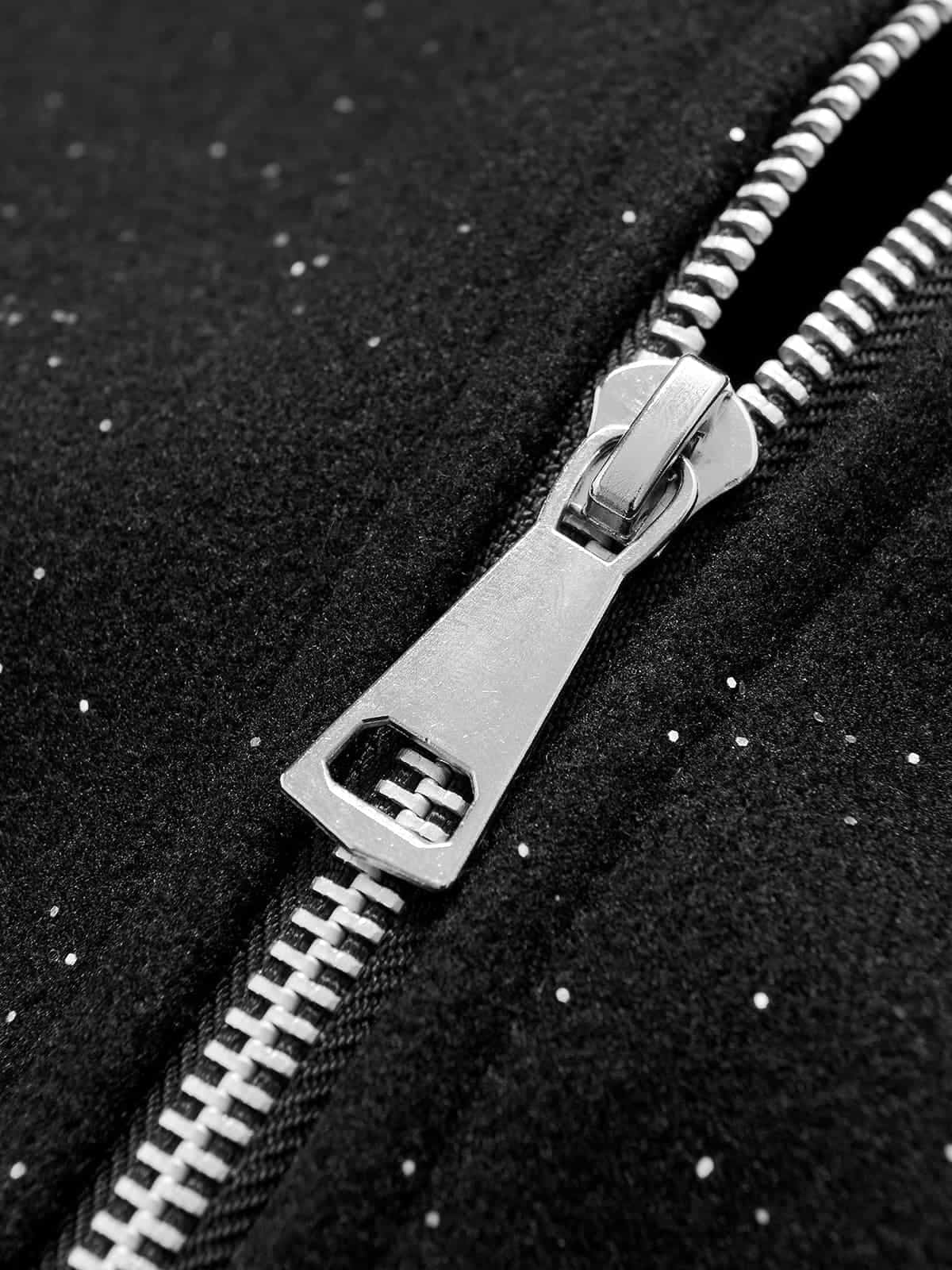 Skull Pattern Knit Sweater for Bold Fashion Statements 