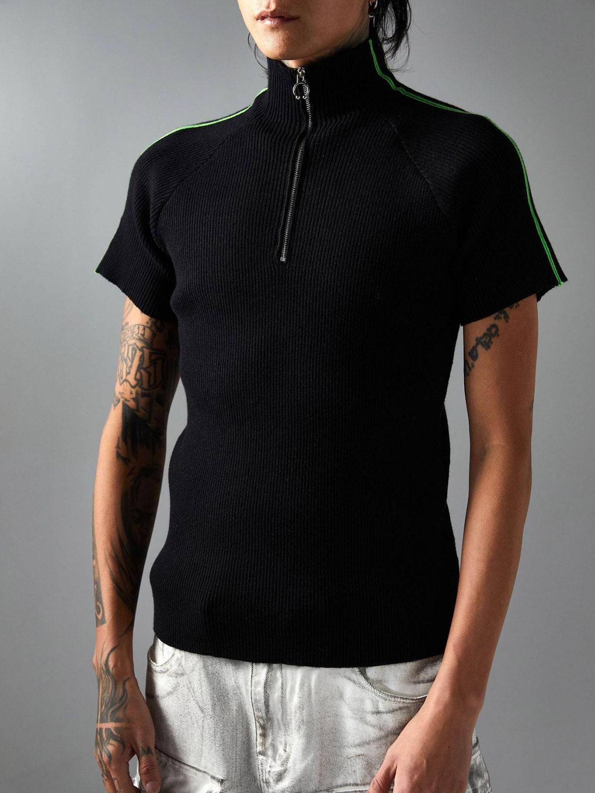 Retro Cleanfit Quarter Zip- Up T-Shirt 