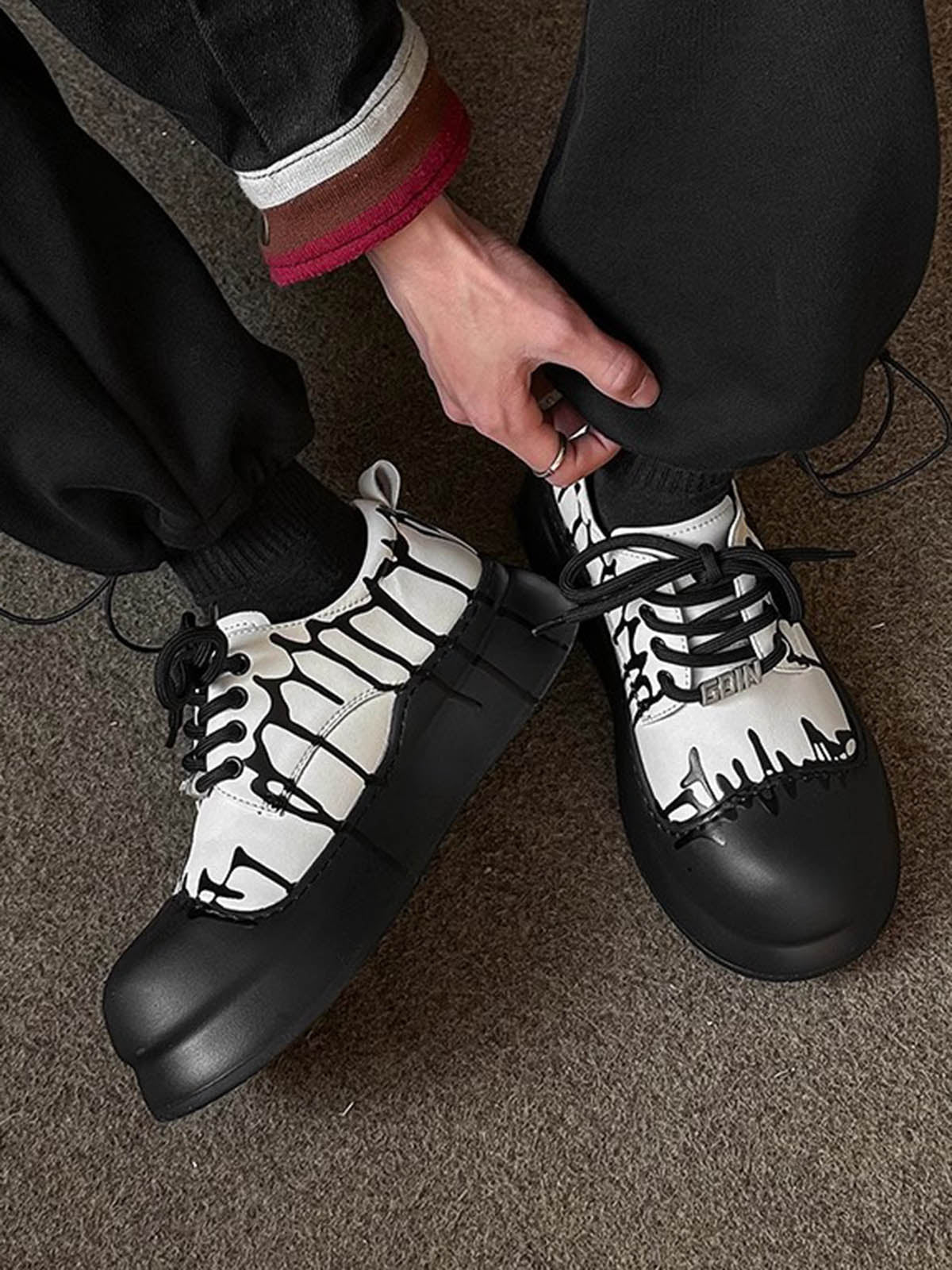 Graffiti Derby Platform Toe Shoes 