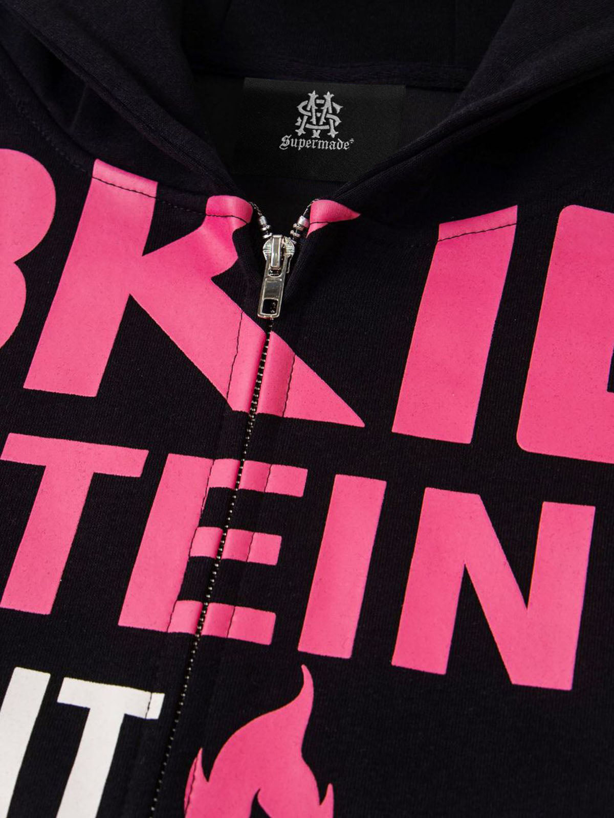 Stylish Hooded Sweatshirt with Bold Graphic Print for Night Out Adventures 