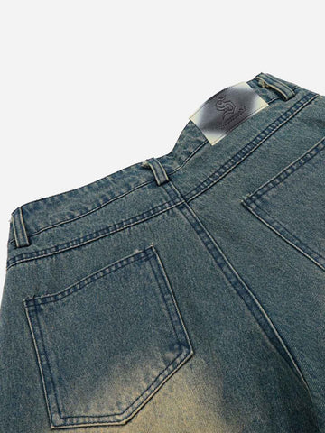 Jeansshorts mit Used-Look und SUPM-Buchstabenprint