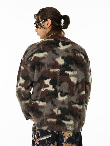 Camouflage Pattern Oversized Sweater for Men - Trendy and Versatile Streetwear 