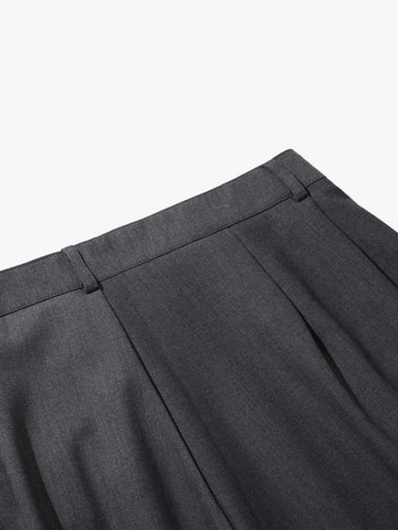 Tailored Wide-Leg Woven Pleated Shorts 