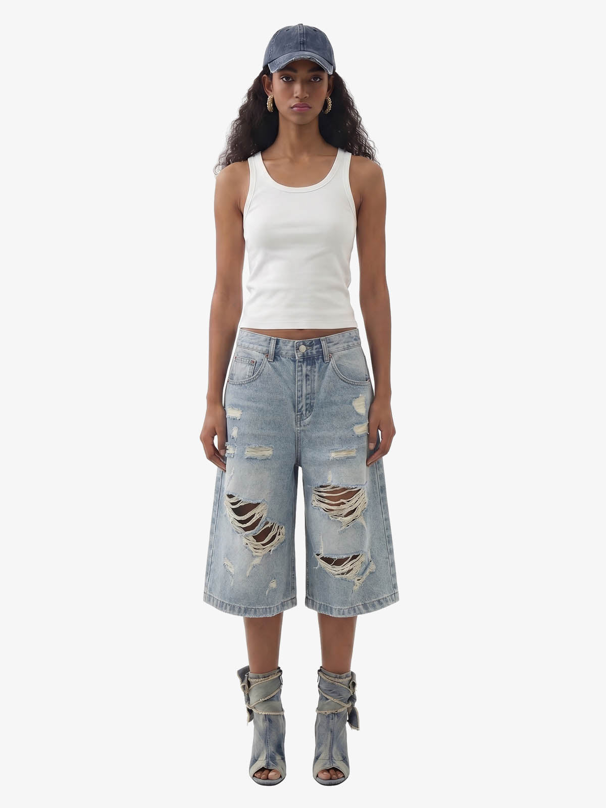 Distressed Washed Ripped Denim Jort 