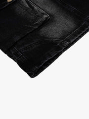 Pantaloncini di jeans cargo con molteplici tasche