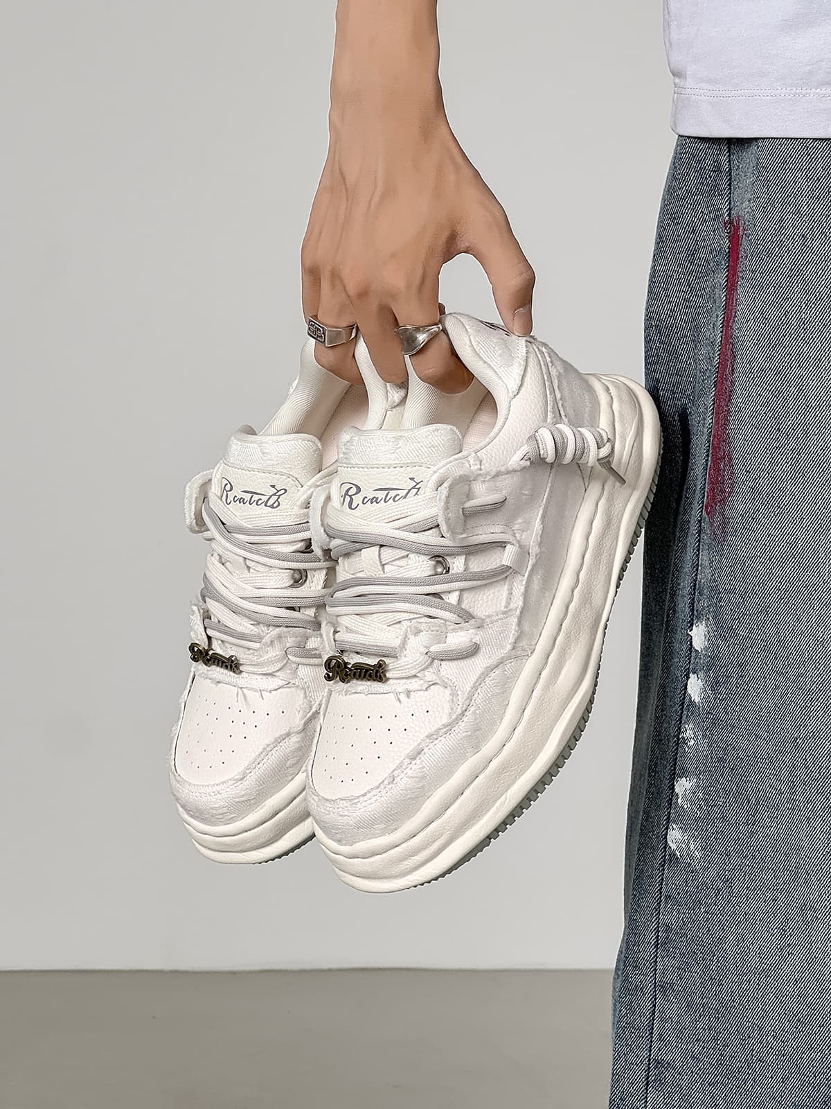 Stylish Denim-Style Sneakers for Everyday Wear 